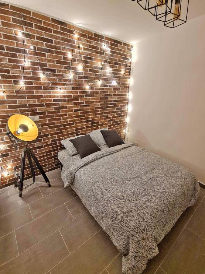 טולון Gregbnb - Centre Ancien - T2 Style Loft מראה חיצוני תמונה